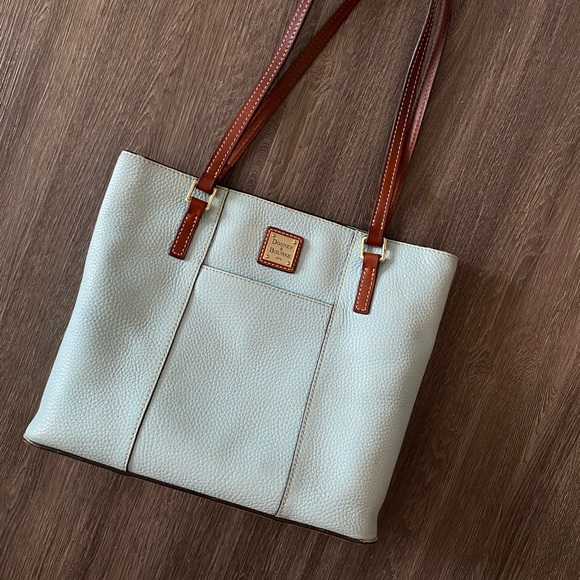 Dooney & Bourke Handbags - Dooney & Bourke Pebble Grain Leather Tote